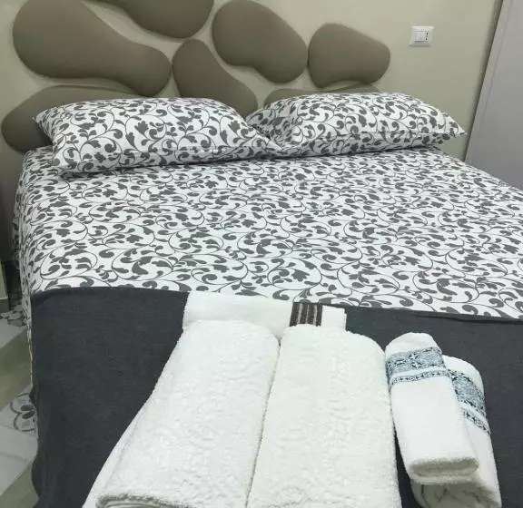 ペンション Vesuvio Rooms
