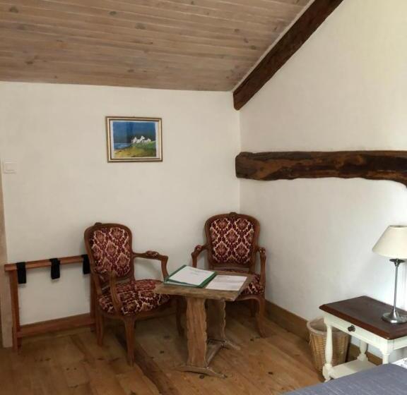 مبيت وإفطار Chambres D Hotes Des Forets