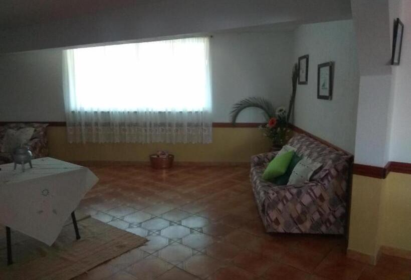 ベッドアンドブレックファースト Joaquim Do Norte