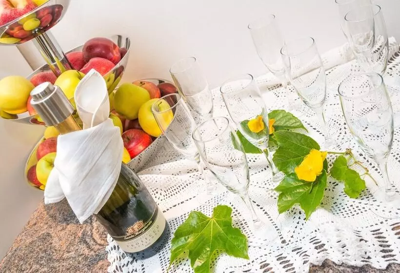 ベッドアンドブレックファースト Rebenheim