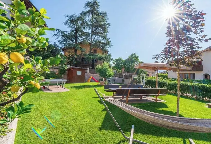 ベッドアンドブレックファースト Rebenheim