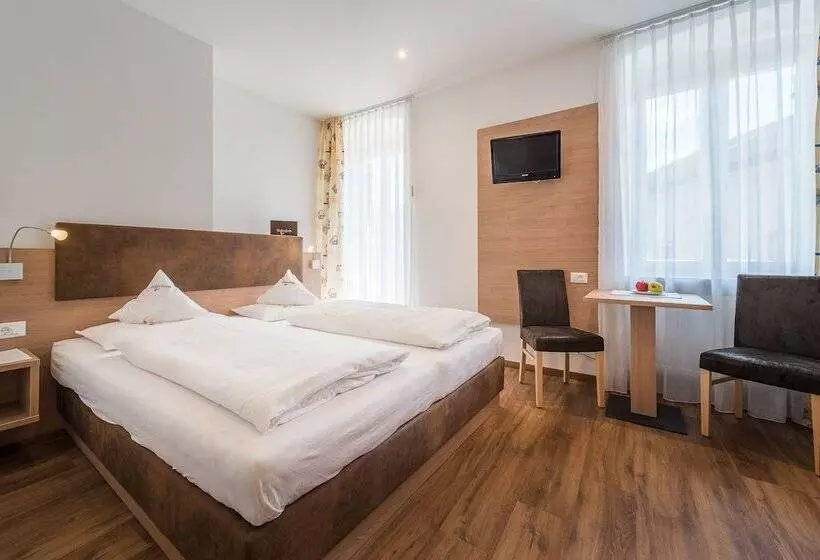 ベッドアンドブレックファースト Rebenheim