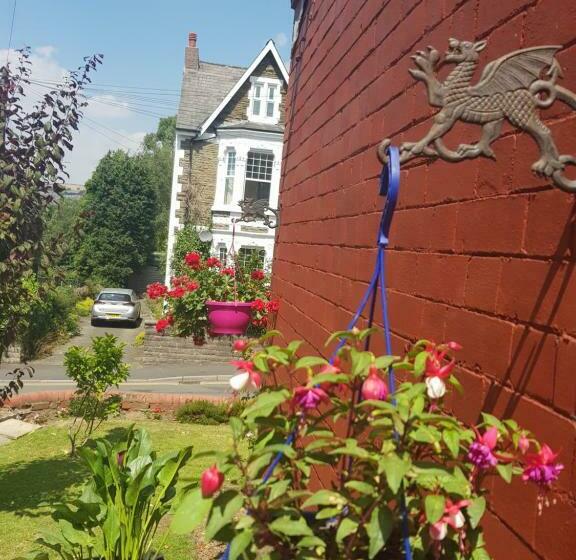 مبيت وإفطار Ty Castell Guest House