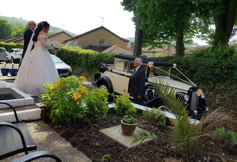 Aamiaismajoitus (B&B) Ty Castell Guest House