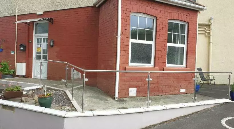 Aamiaismajoitus (B&B) Ty Castell Guest House