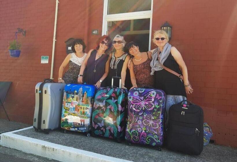 مبيت وإفطار Ty Castell Guest House