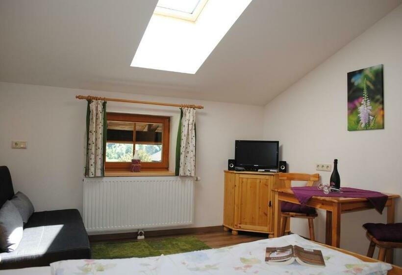 ホテル Ferienwohnungen Anderlbauer