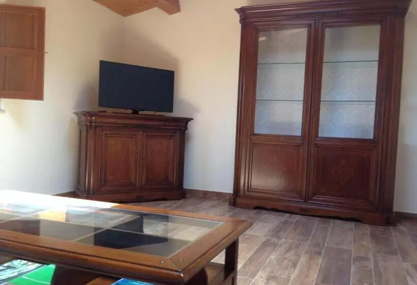 هتل Villa Tiberio