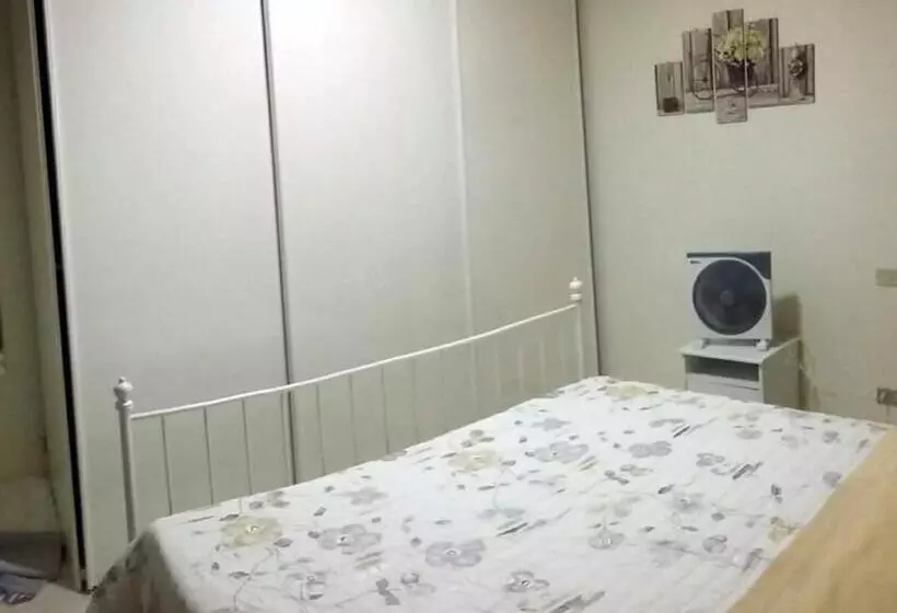 ペンション Affittacamere Lo Scoiattolo Di Mannocchi Lorella