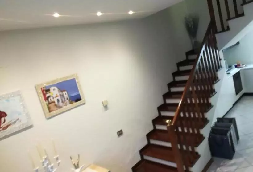 ペンション Affittacamere Lo Scoiattolo Di Mannocchi Lorella