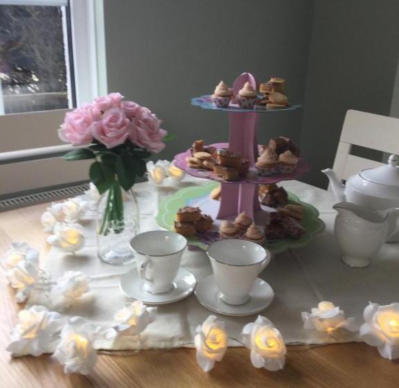 민박 Crookedstone House