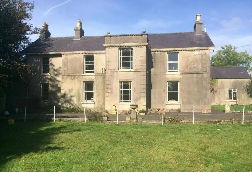 تختخواب و صبحانه Crookedstone House