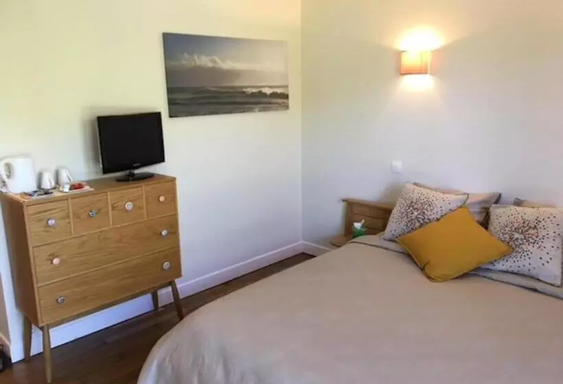 Aamiaismajoitus (B&B) Les Paridés