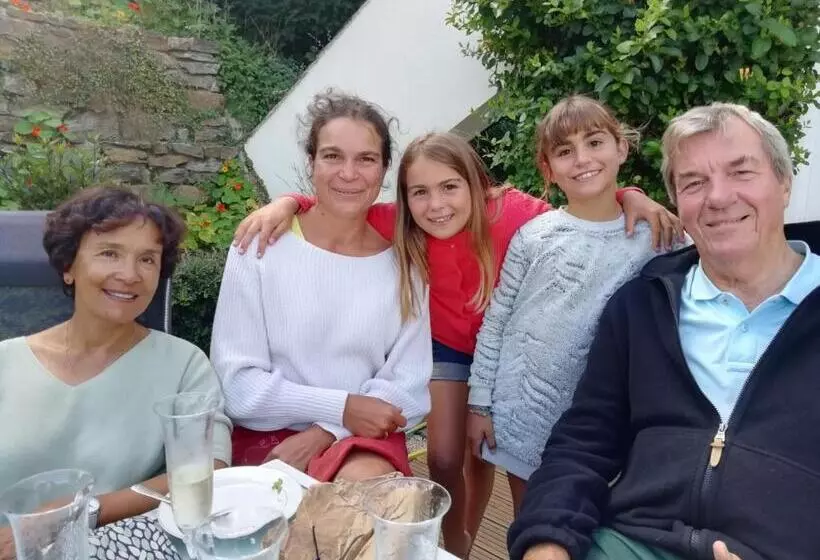 Aamiaismajoitus (B&B) Les Paridés