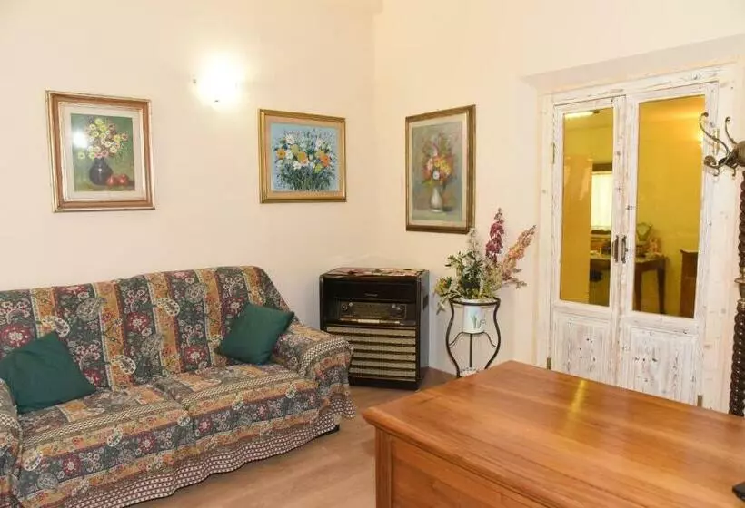 ホテル Albergo La Rosetta