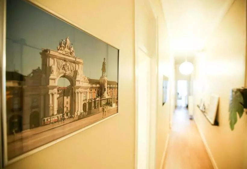 پانسیون The Chill