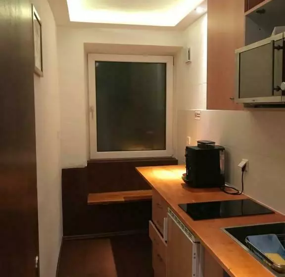 ペンション Tu Ferienzimmer In Ulm Stadtmitte