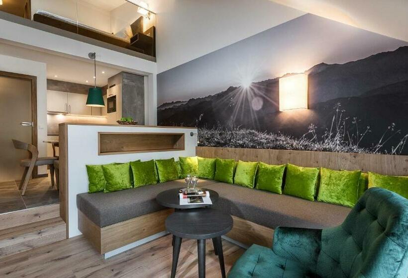 Aktiv  & Gesundheitsresort Das Gxund   Thermeneintritt Inklusive