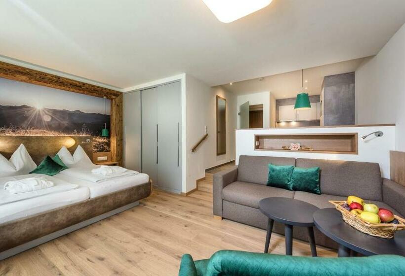 Aktiv  & Gesundheitsresort Das Gxund   Thermeneintritt Inklusive