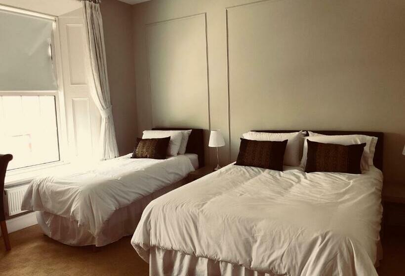 호스텔 Five Glens Inn