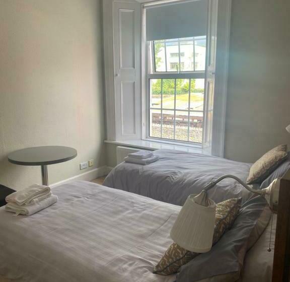 호스텔 Five Glens Inn