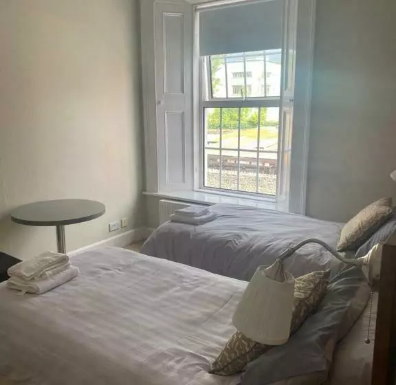 Retkeilymaja Five Glens Inn