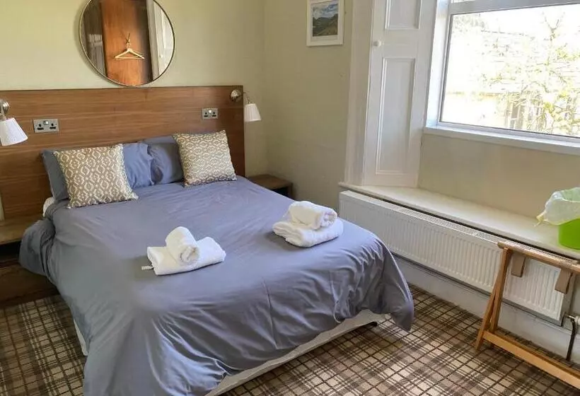 Retkeilymaja Five Glens Inn