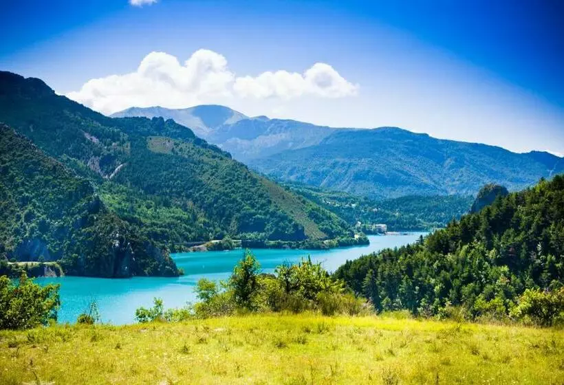 Retkeilymaja Gite De La Baume , Aux Délices Du Verdon