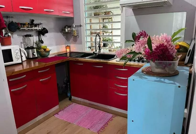 تختخواب و صبحانه Chambre D Hôte à 5mn De L’aéroport