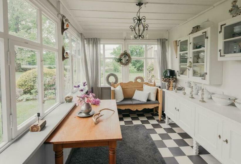 צימר Charlottes Pfarrgarten