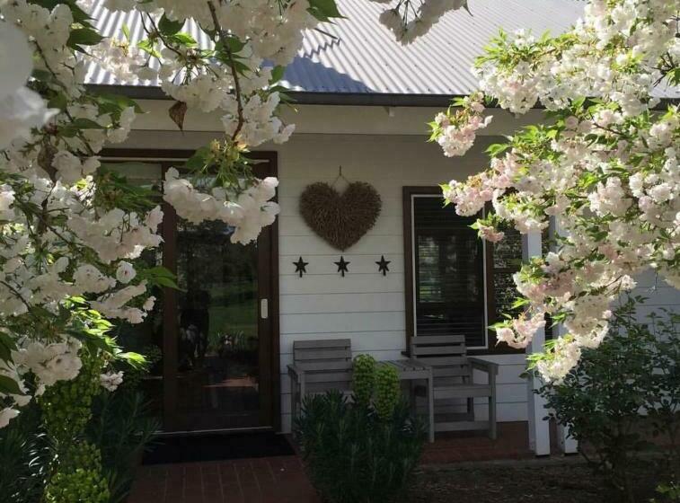 住宿加早餐  King River Cottage