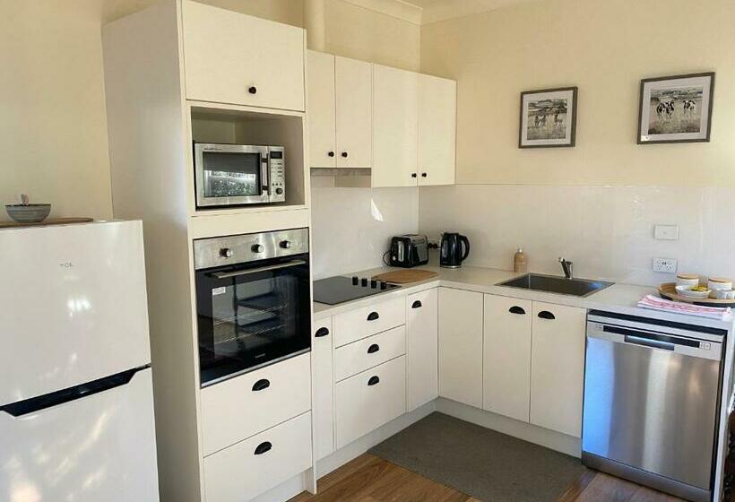 住宿加早餐  King River Cottage