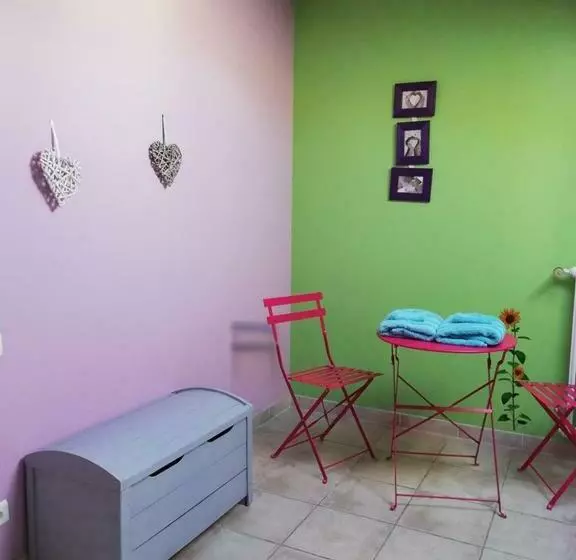 Aamiaismajoitus (B&B) La Goutadou