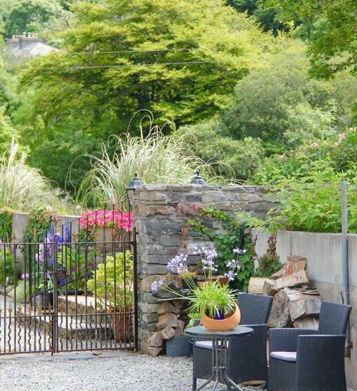 צימר Riverside House