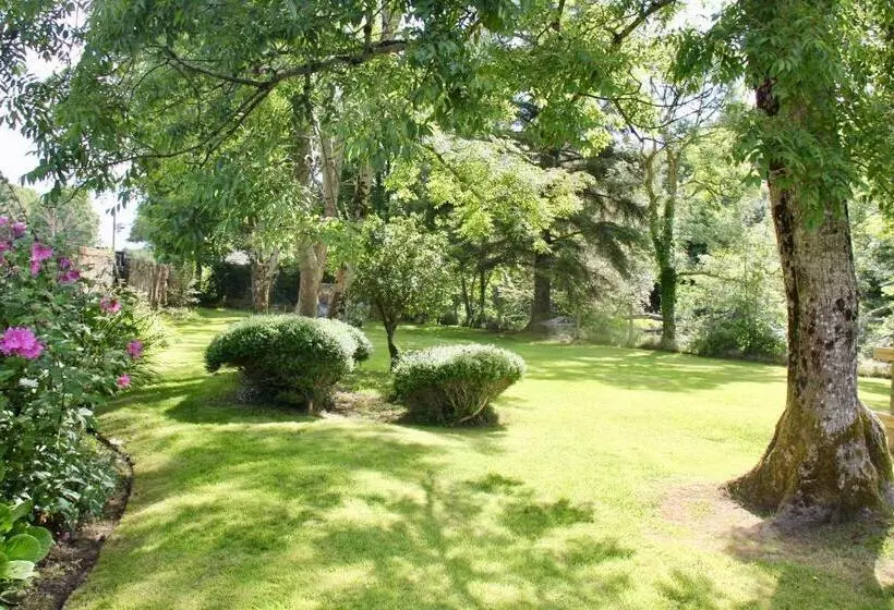 Aamiaismajoitus (B&B) Riverside House