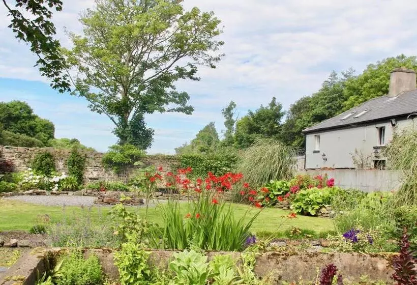 Aamiaismajoitus (B&B) Riverside House