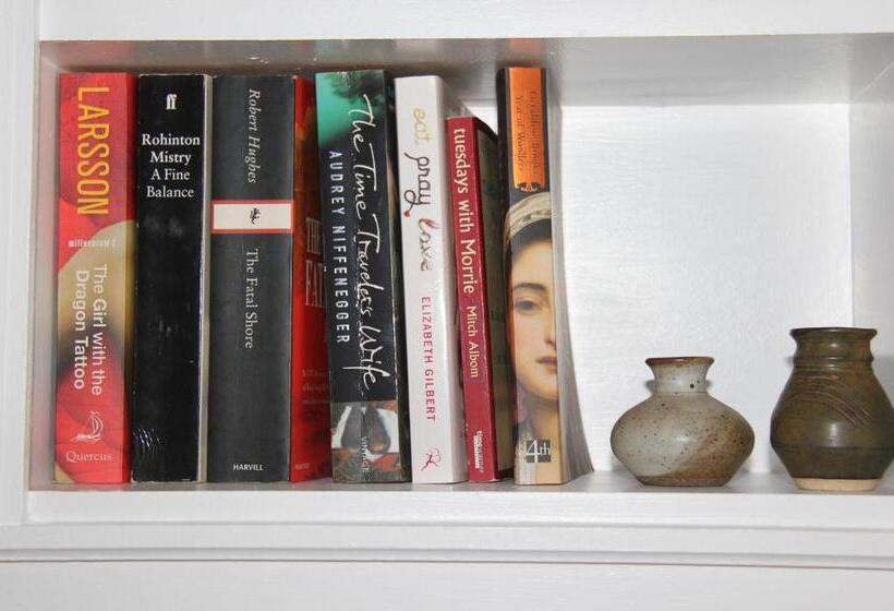 צימר Riverside House