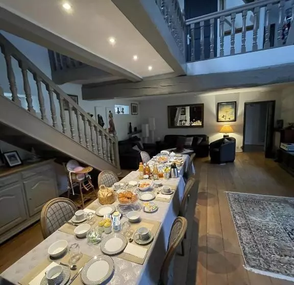 Majatalo La Mare Aux Bambous