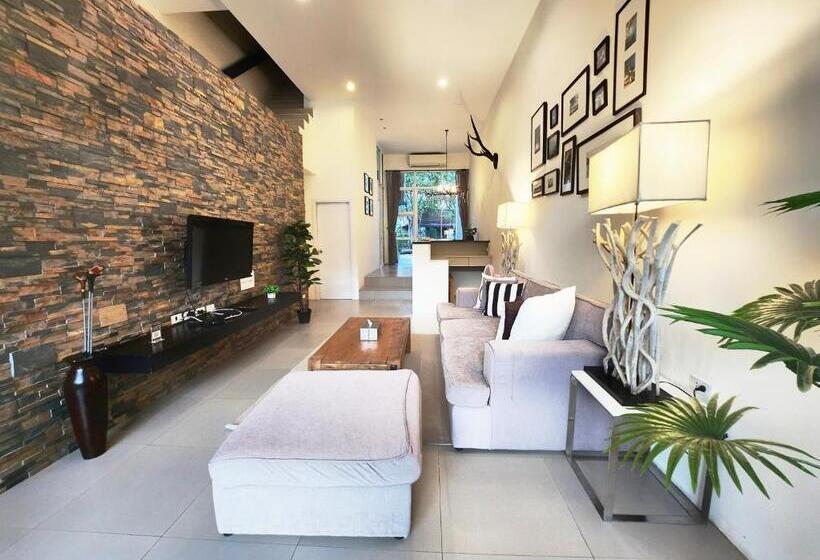 אתר נופש The Midst@ Royal Hills Nakornayok