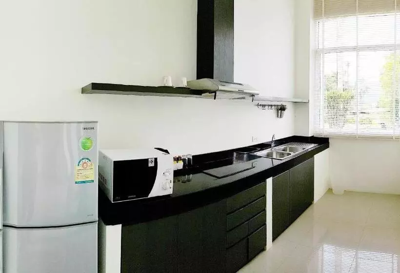 リゾートホテル The Midst@ Royal Hills Nakornayok