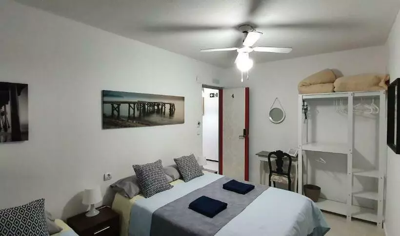 هاستل Centric Rooms Mercado