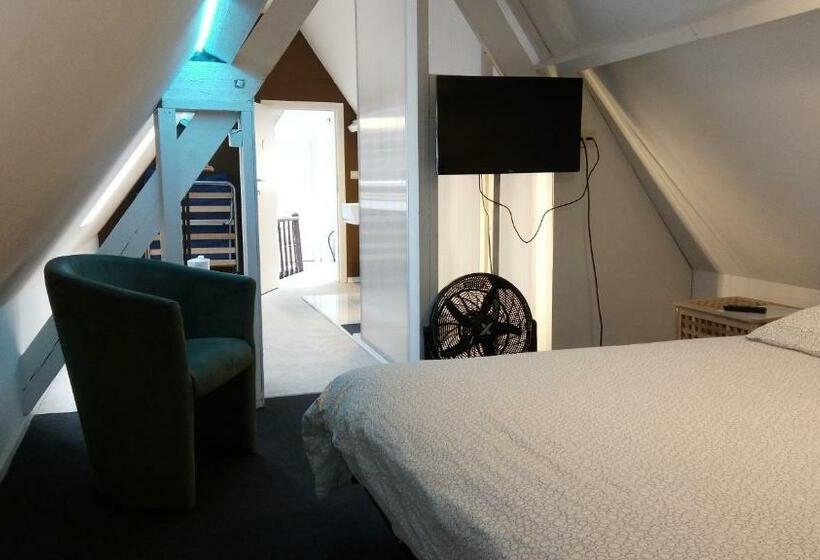 هاستل Résidence Surmont