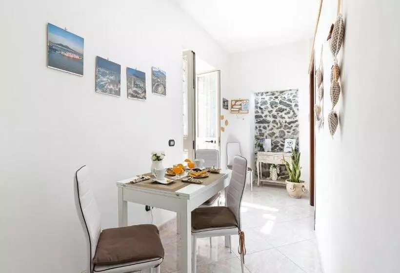 B&b Vesuvian Stone