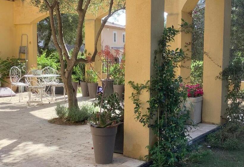 Bed and Breakfast Chambres De La Terre Blanche