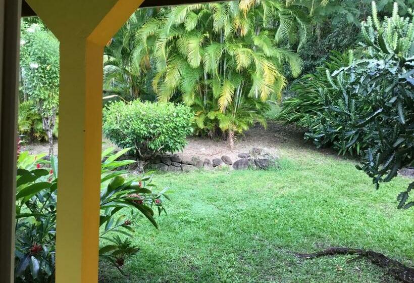 تختخواب و صبحانه Gite Mayo & Hylode S Song