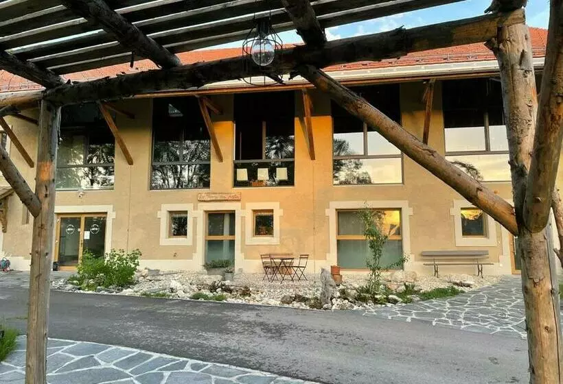 ベッドアンドブレックファースト La Ferme Des Arêtes