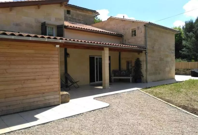 Aamiaismajoitus (B&B) Les Chambres D Ausilia