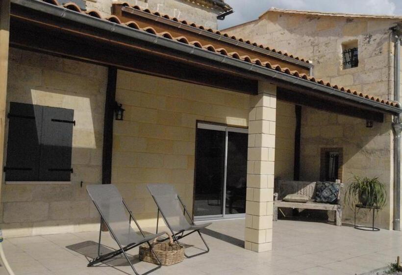 Bed and Breakfast Les Chambres D Ausilia