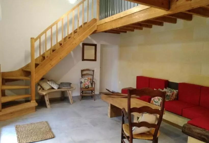 Aamiaismajoitus (B&B) Les Chambres D Ausilia