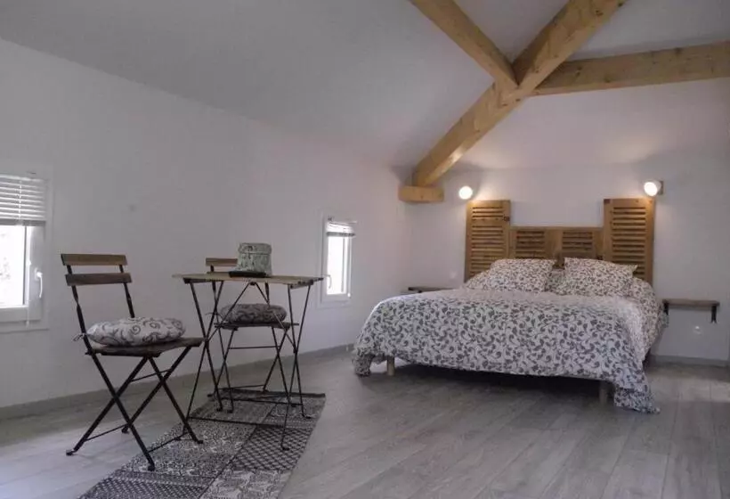 Aamiaismajoitus (B&B) Les Chambres D Ausilia